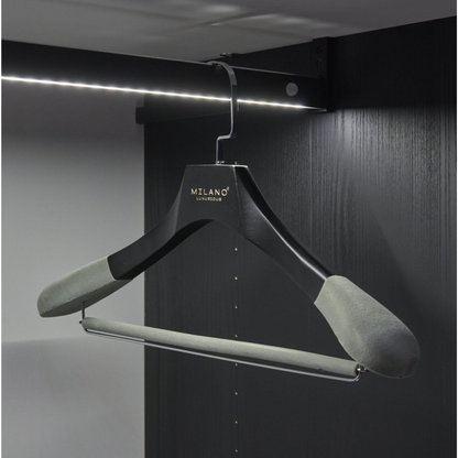 Milano Luxurious Kledinghanger - Broeklat